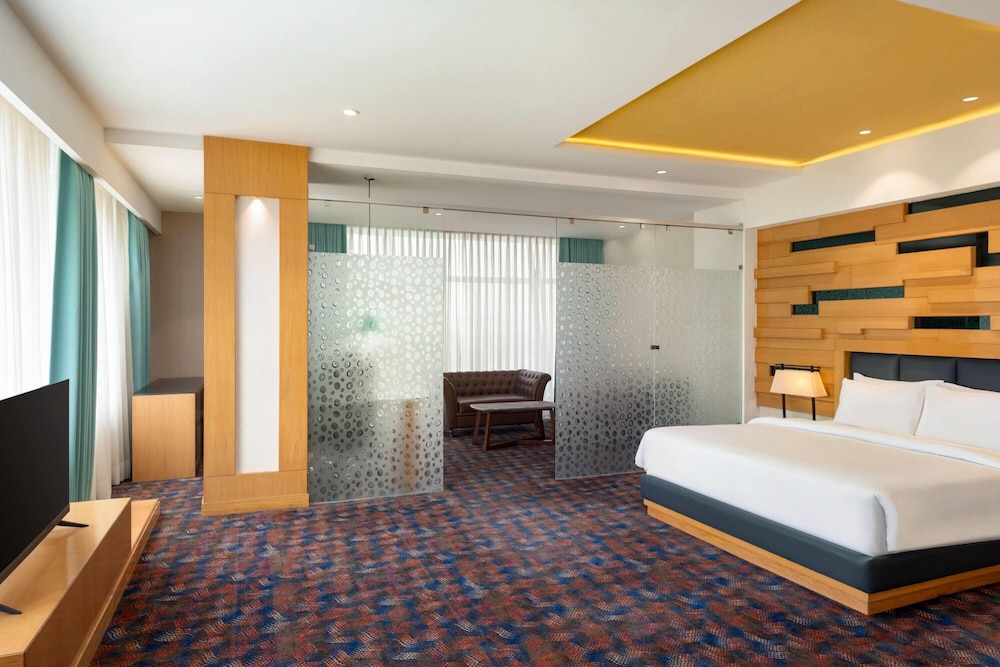 Executive Suite, 1 King Bed