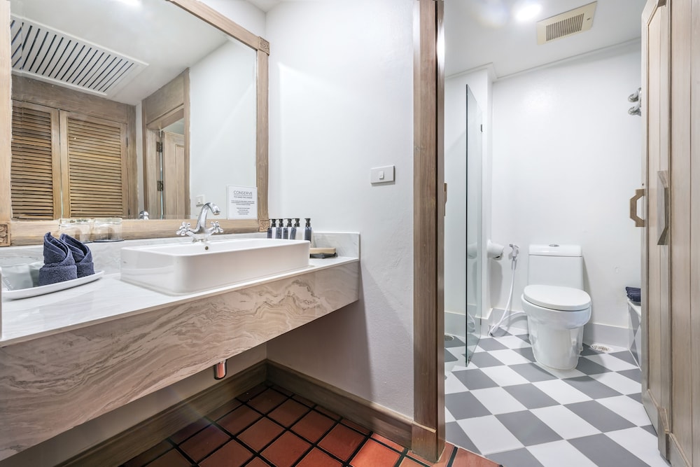 Family Duplex - Photo 18