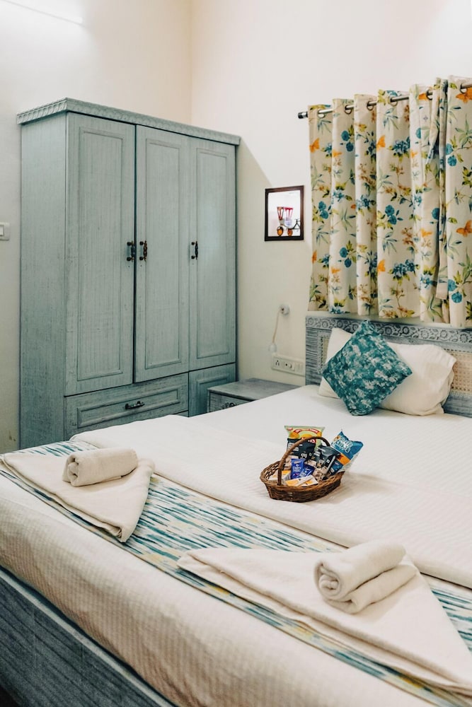 Double Room - Photo 4