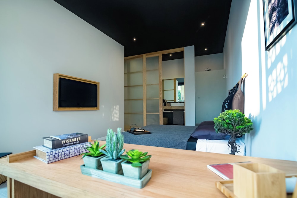 Executive Suite photo 1