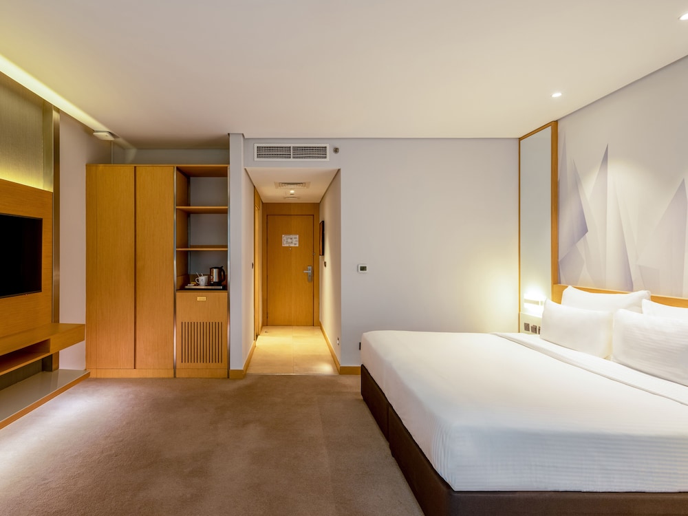 Executive Suite photo 3