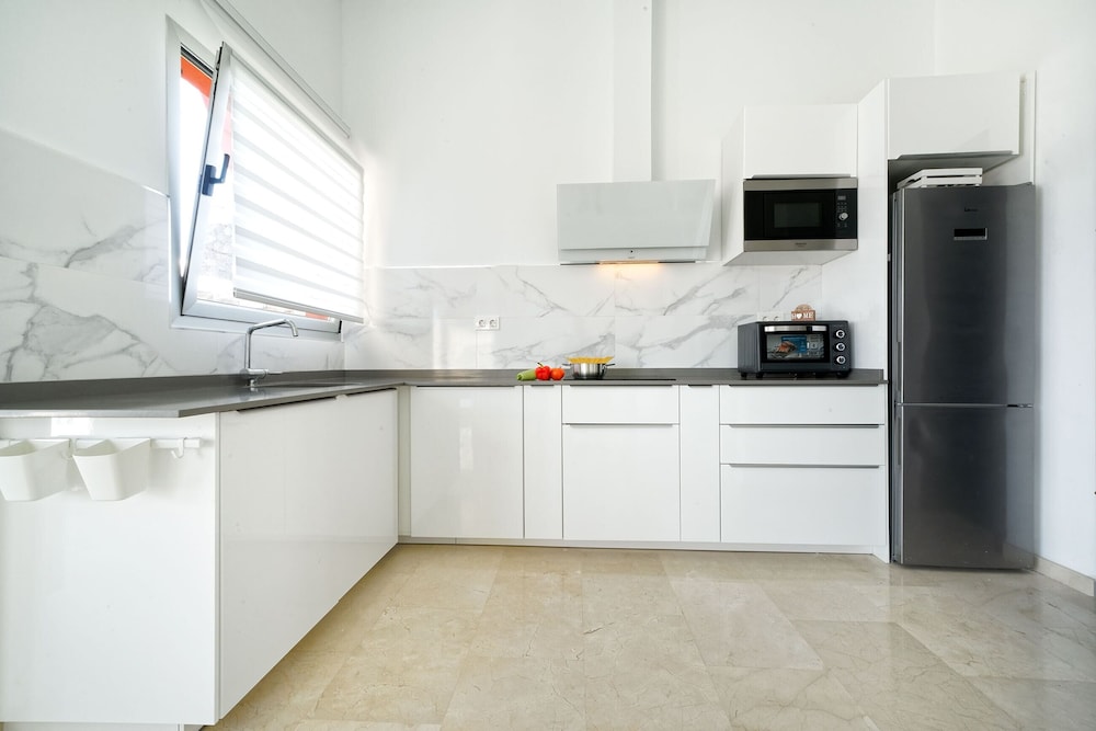 Premium Villa photo 3