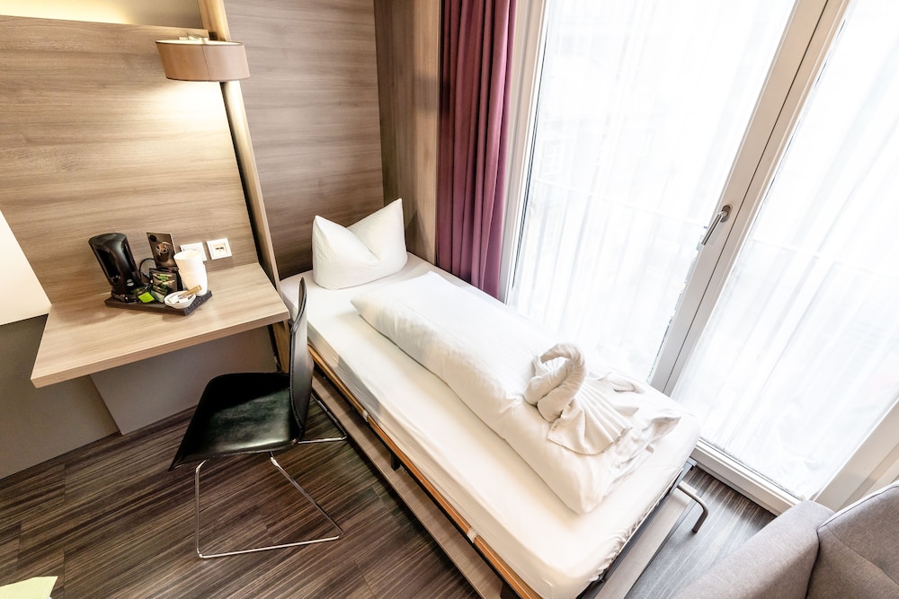 Business Triple Room - Photo 7