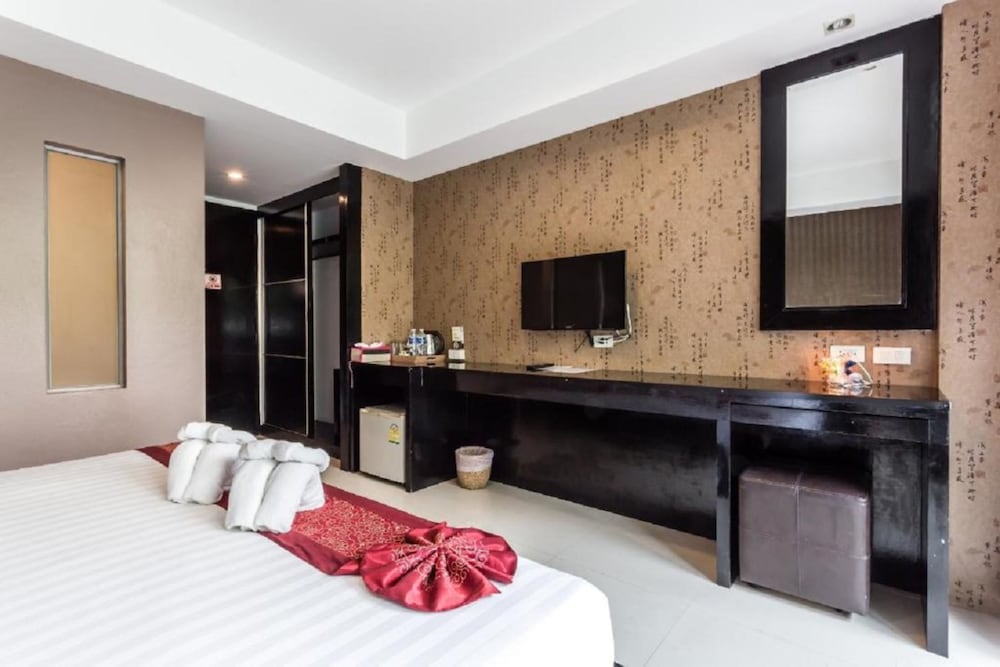 Superior Double Room, 1 King Bed - Photo 6