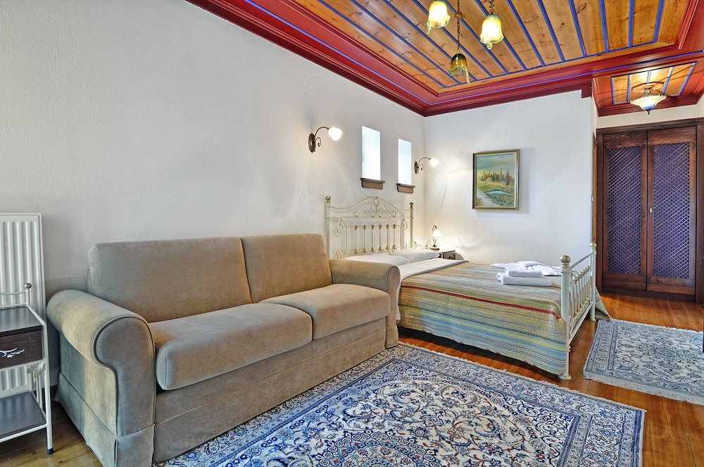 Deluxe Double Room, Balcony photo 3