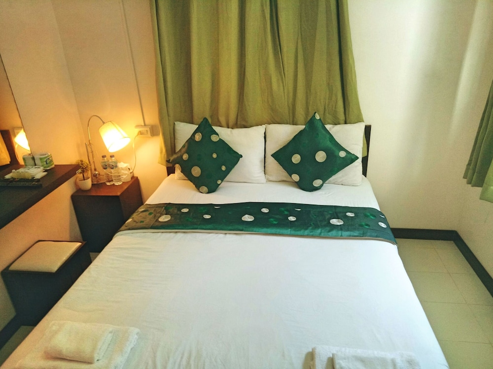 Standard Double Room photo 3