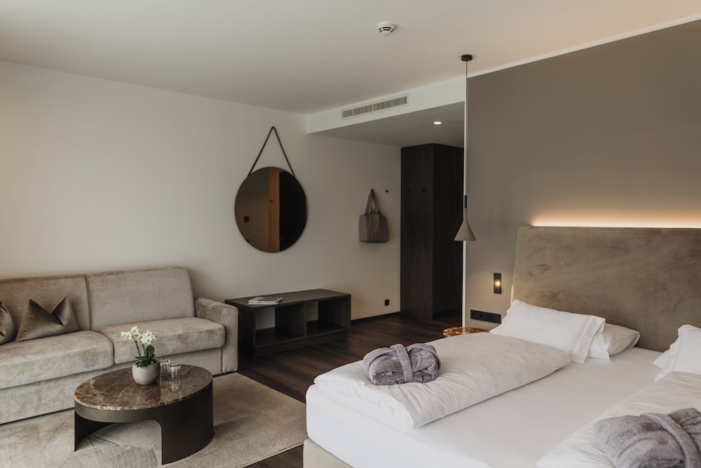 Luxury Room