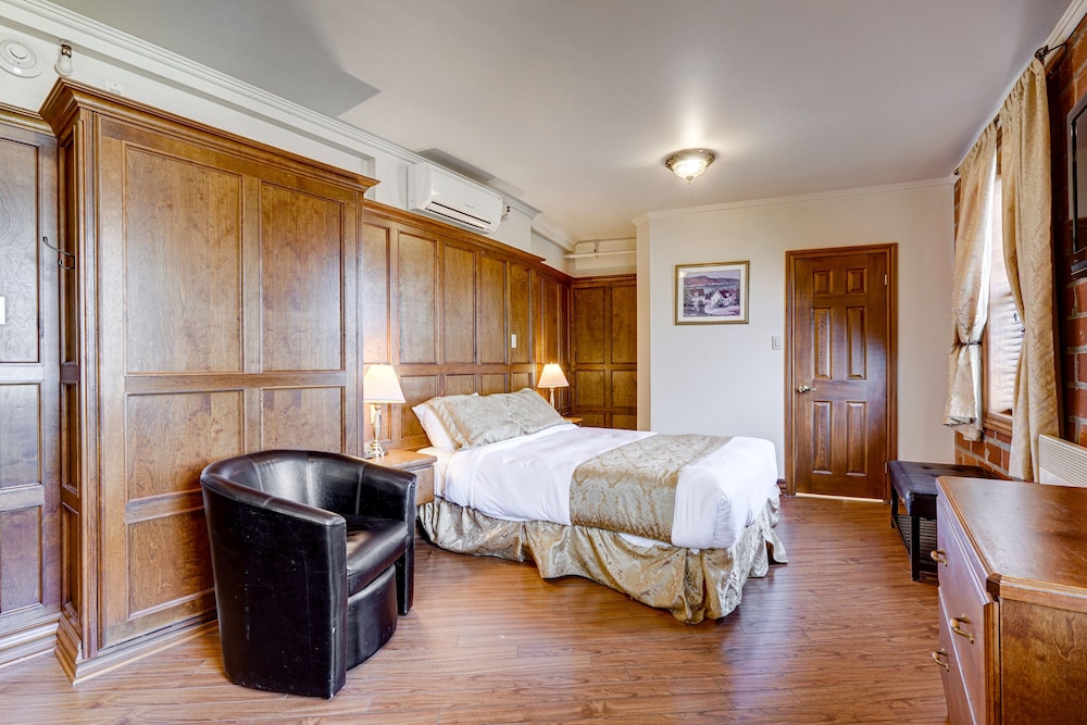 Standard Double Room photo 2