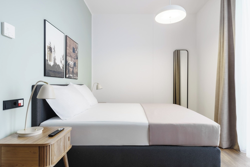 Suite - Wheelchair Accessible