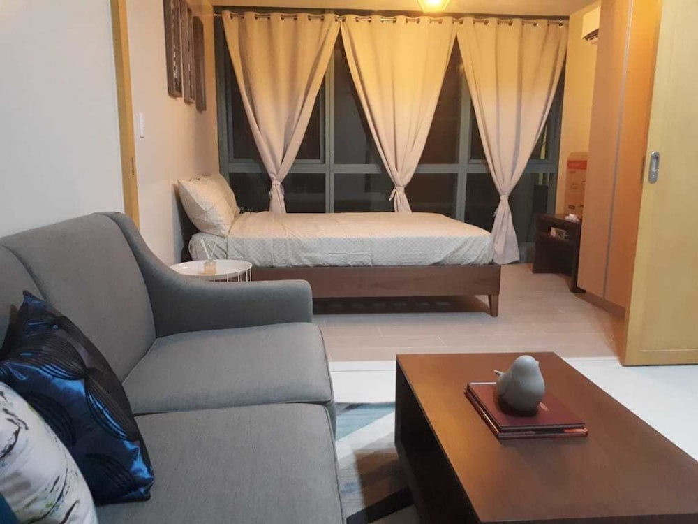 Fantastic 1 Bedroom photo 1