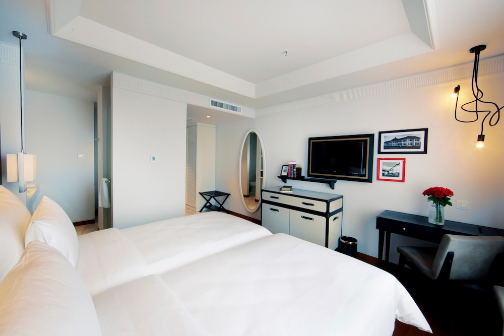 Deluxe Twin Room photo 3
