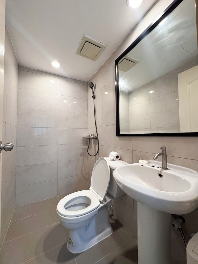 Suite Triple Room - Photo 4
