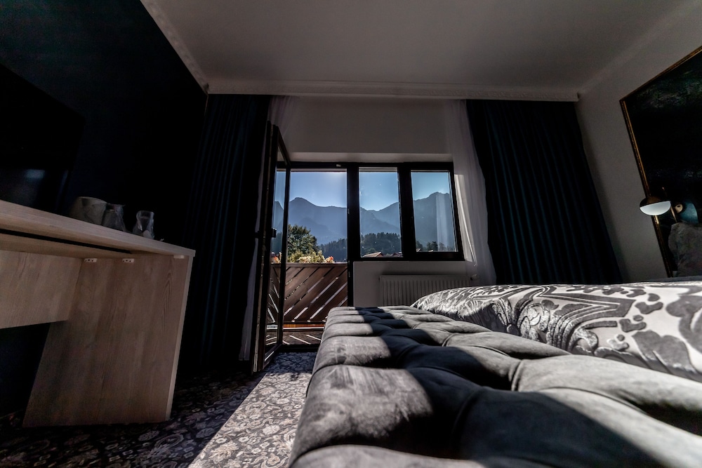 Superior Double Room, Mountain View - Photo 1