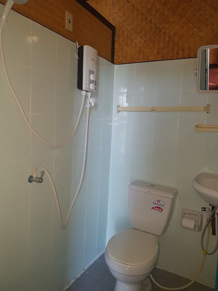 Raft Room with Air Conditioner photo 3
