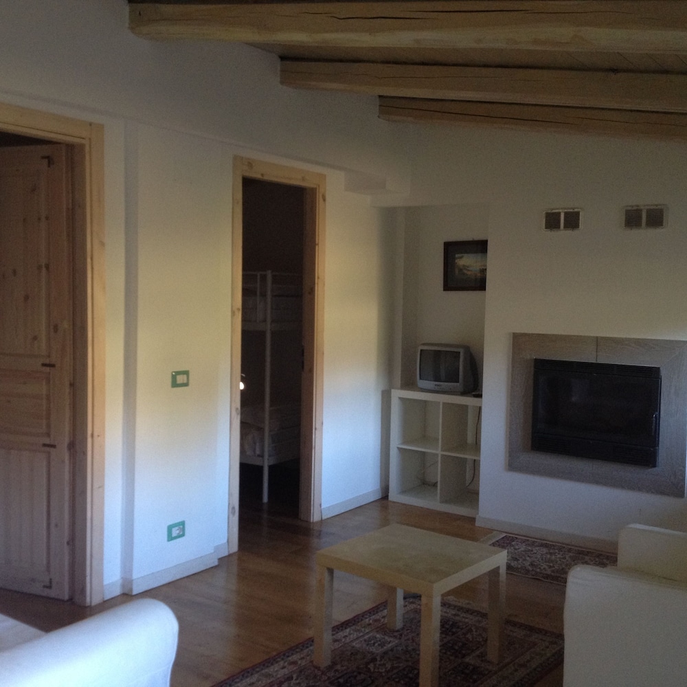 Premium Chalet, 2 Bedrooms, Fireplace