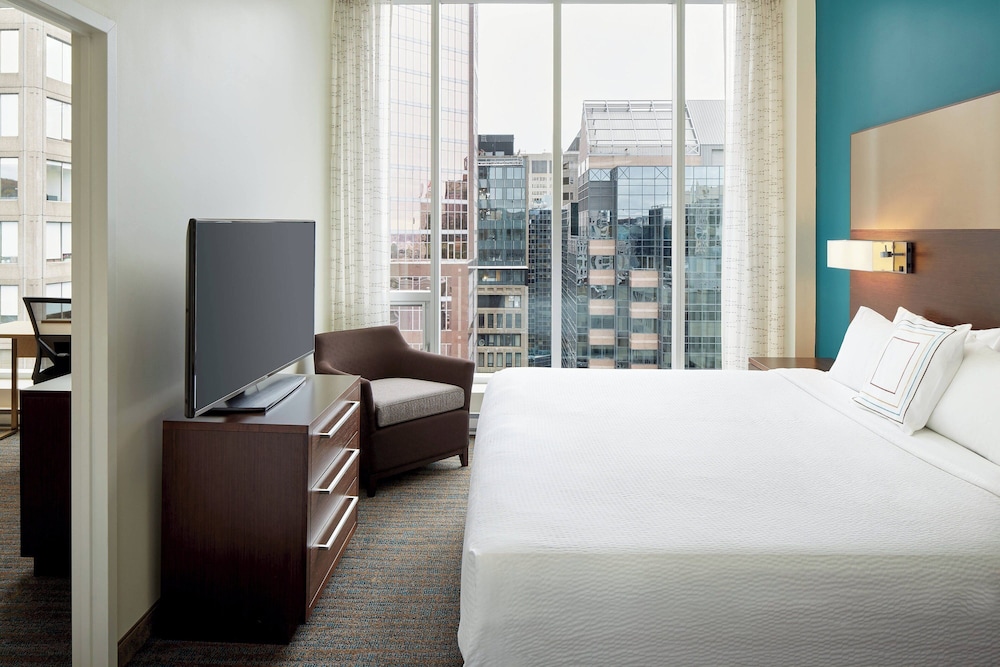 Premium Suite, 1 Bedroom thumbnail 6