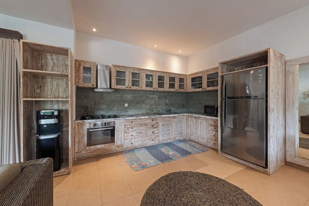 Executive Villa photo 3