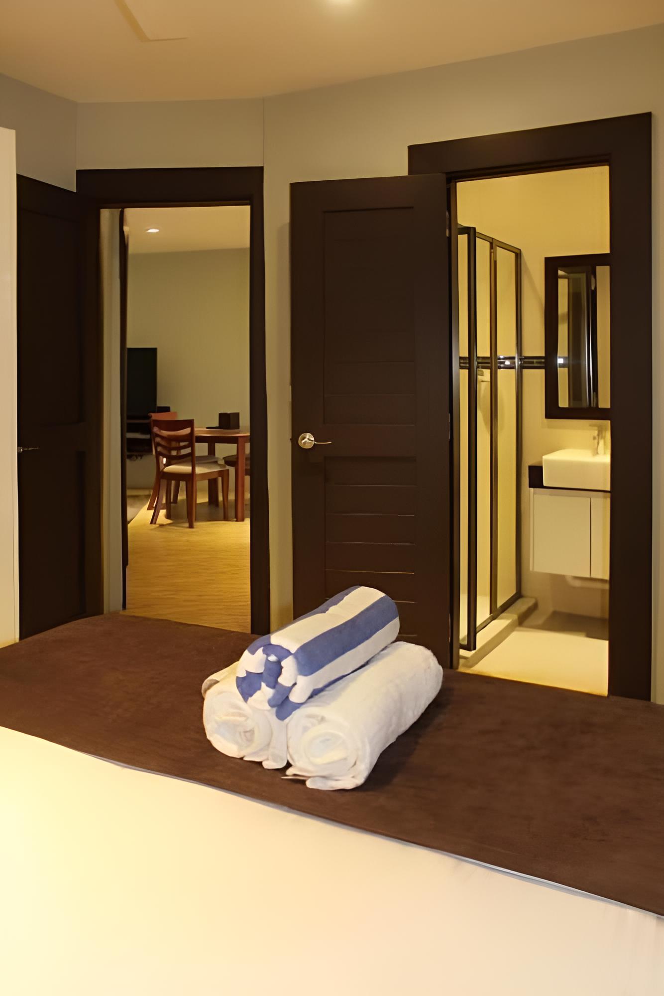 Deluxe Apartment photo 1