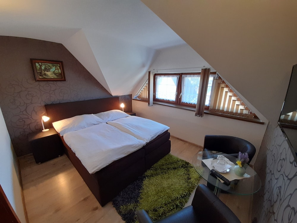 Standard Room photo 1