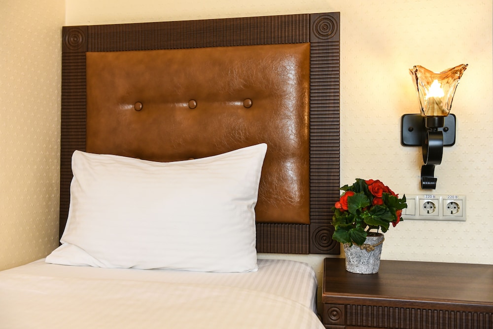 Basic Single Room photo 3