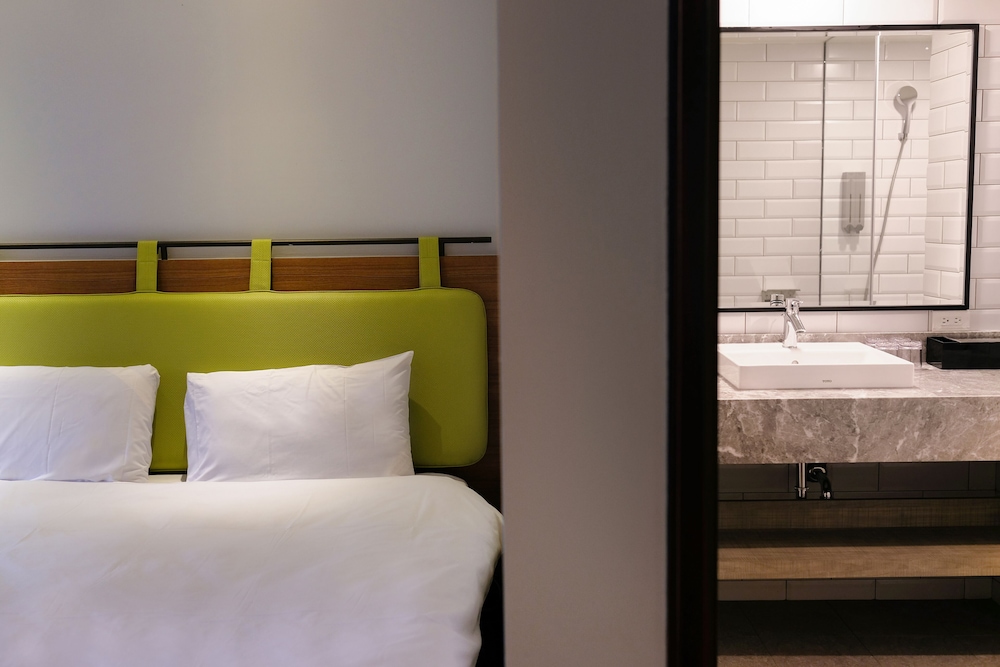 Superior Twin Room, Non Smoking photo 2