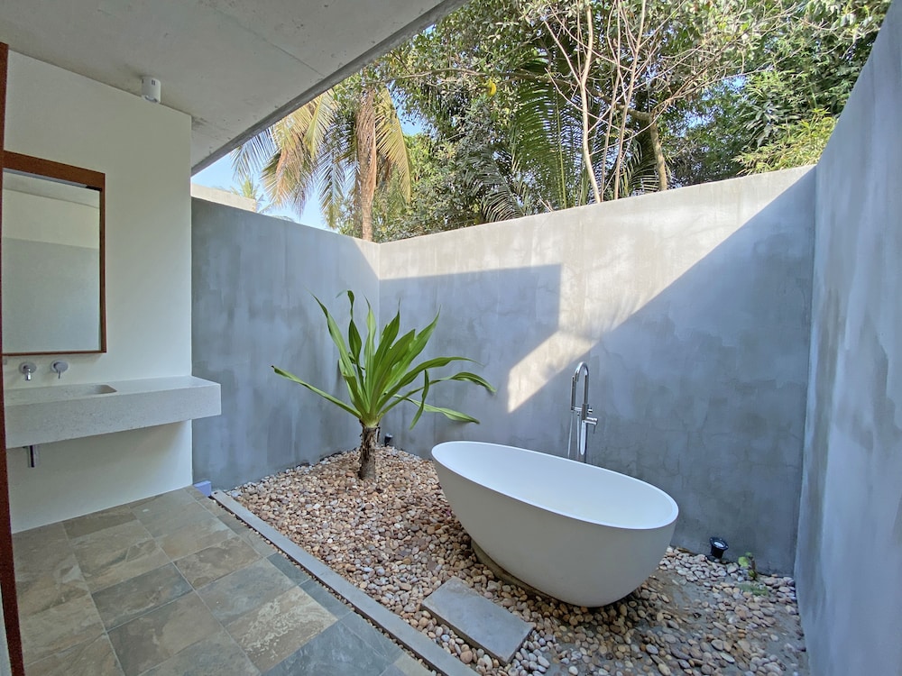 3-Bedroom Pool Villa photo 3