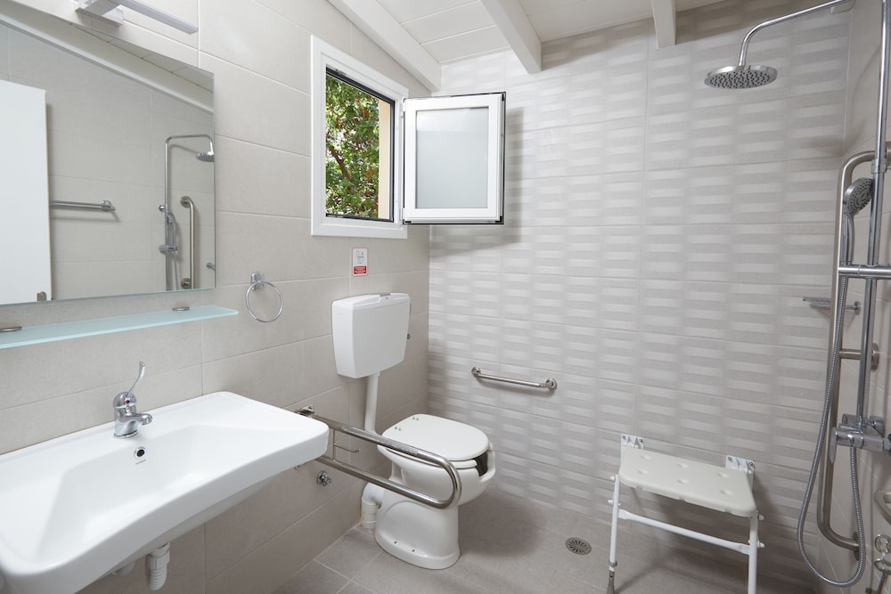 Standard Room - Photo 6