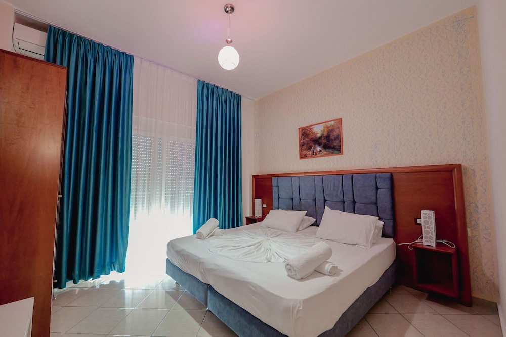 Double Room with Balcony photo 1