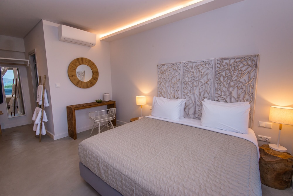 Double Room, Sea View (Rozoli) photo 3