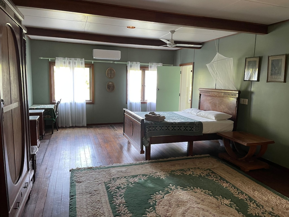 Family Triple Room, 1 Bedroom, Bathtub, Garden View photo 1