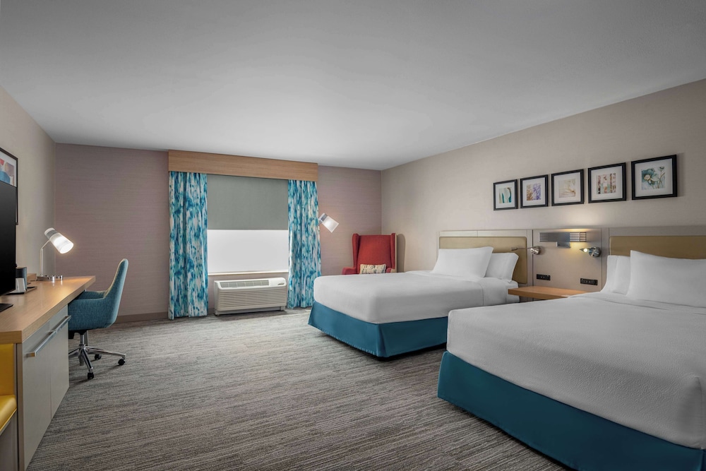 Room, Accessible, Microwave (Mobility and Hearing) - Photo 4