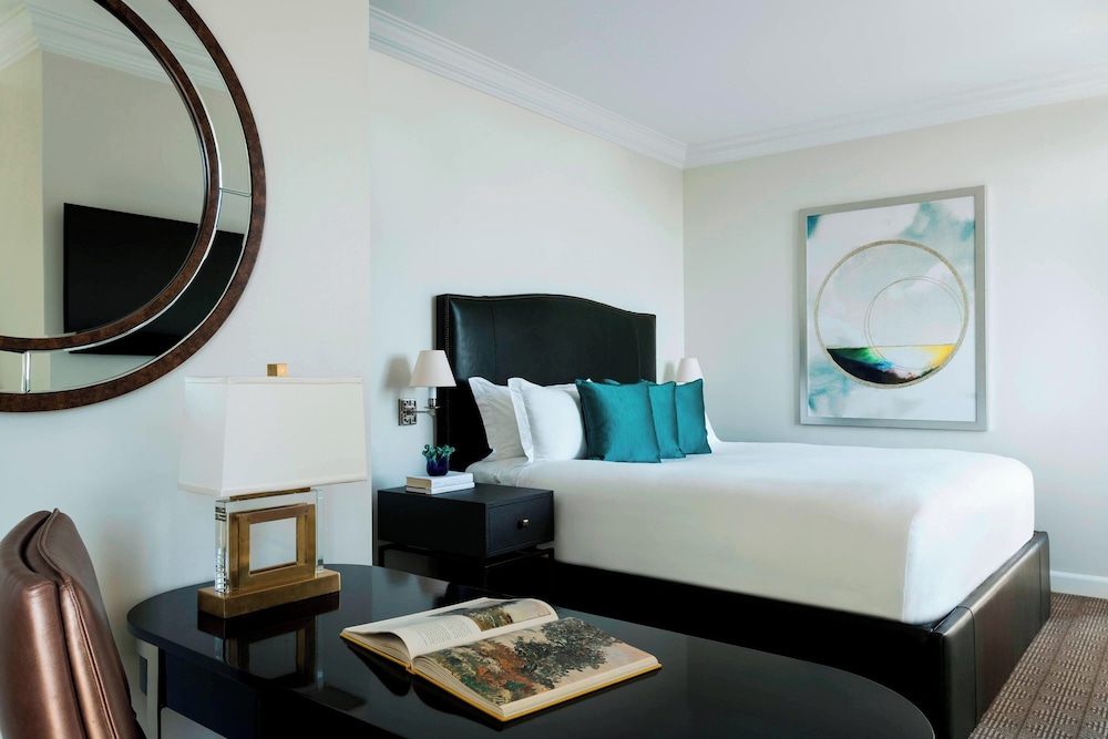 Presidential Suite, 1 Bedroom (Club Level) photo 3