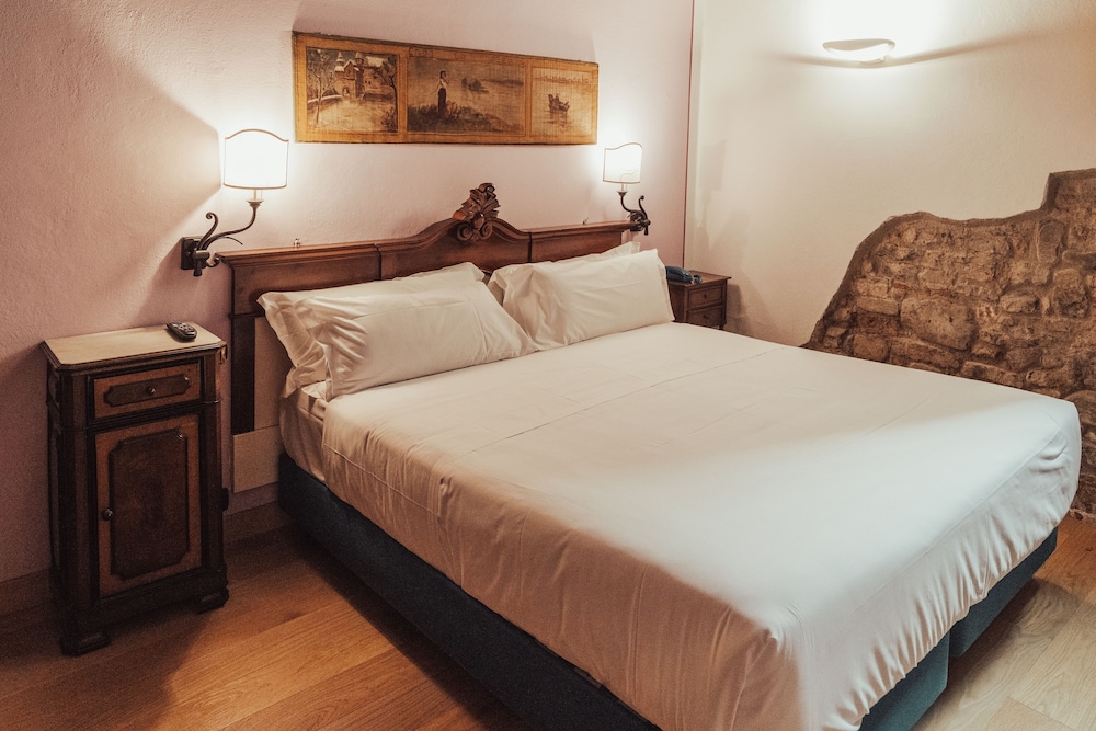 Executive Double or Twin Room photo 3