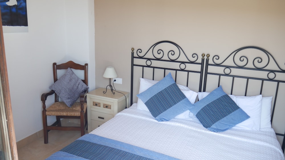 Standard Double Room, Balcony, Garden View photo 3