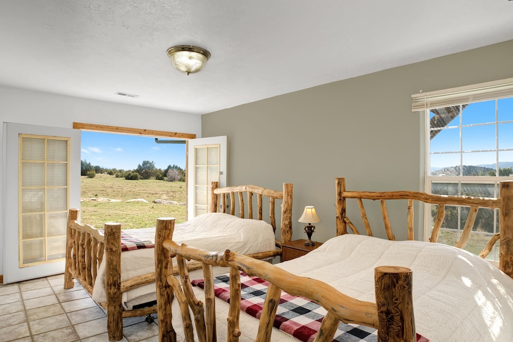 Villa, Multiple Beds, Mountain View photo 1