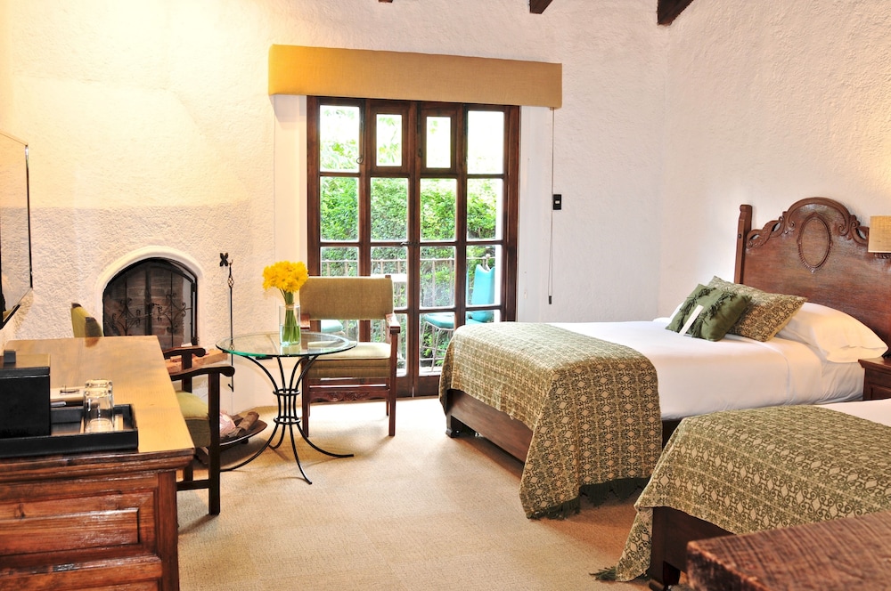 Standard Spa Living  (All rooms are different)