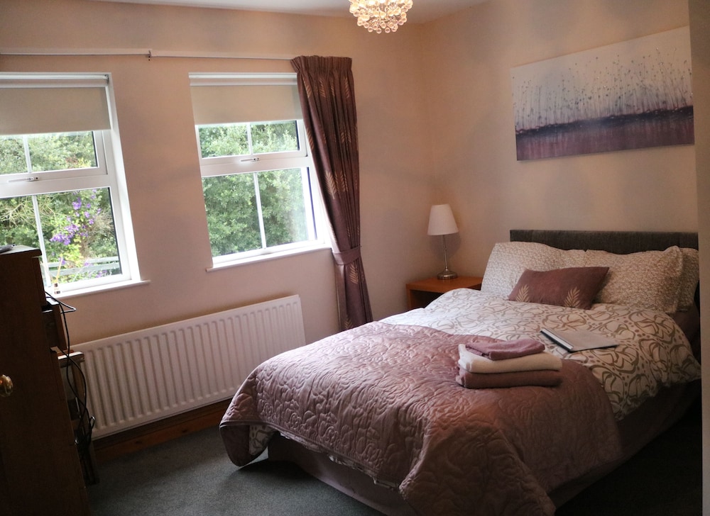 Double Room, Shared Bathroom photo 3
