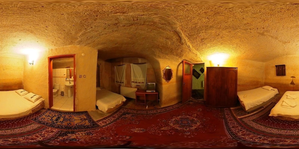 Family Quadruple Room, Mountainside