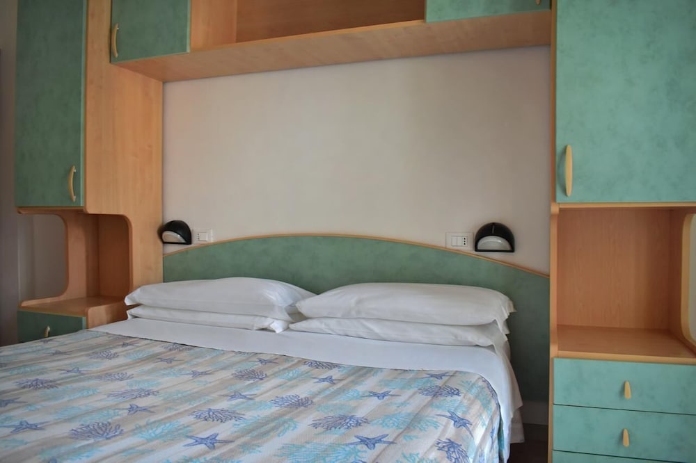 Double Or Twin Room, Balcony photo 3