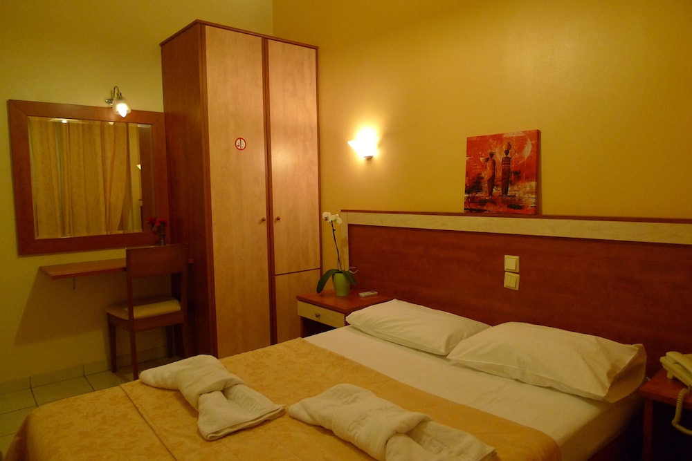 Basic Single Room photo 2