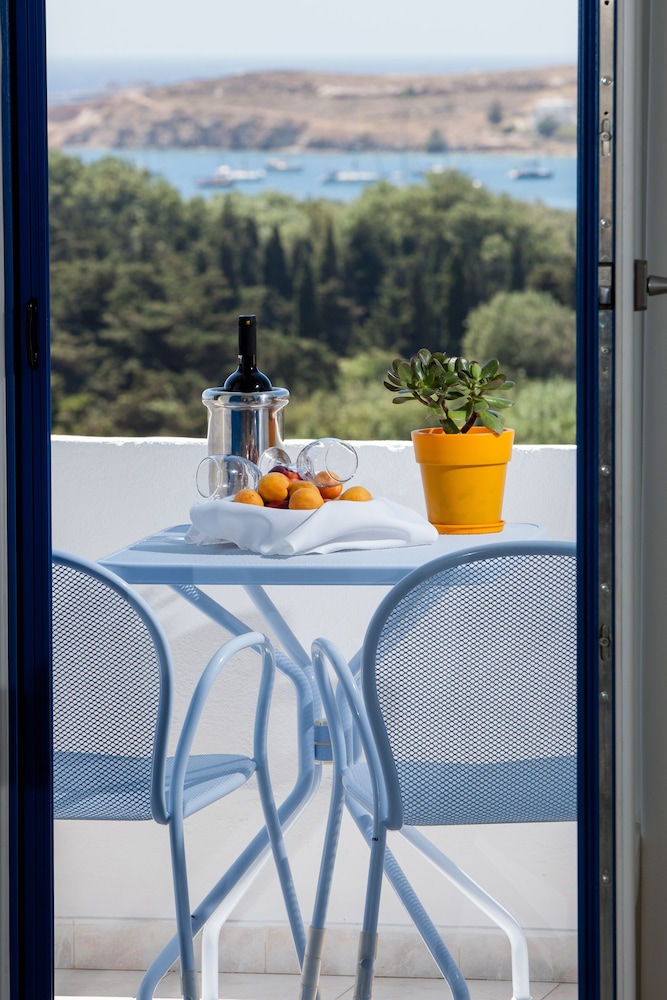 Triple Room, Sea View - Photo 2