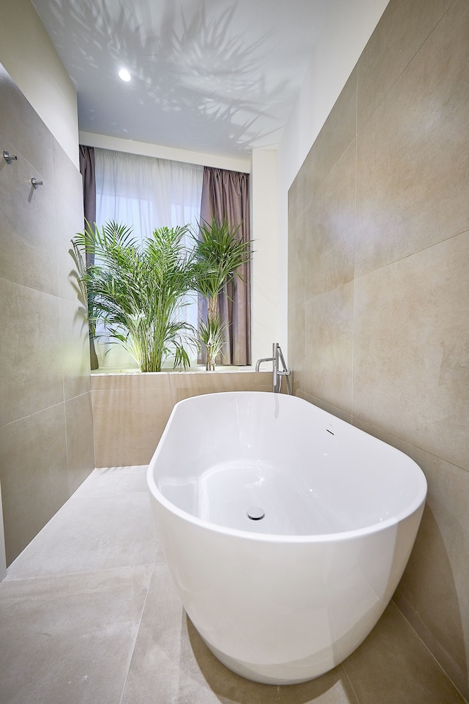 Superior Double Room - Photo 4