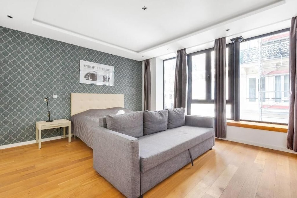 Superior Apartment photo 1