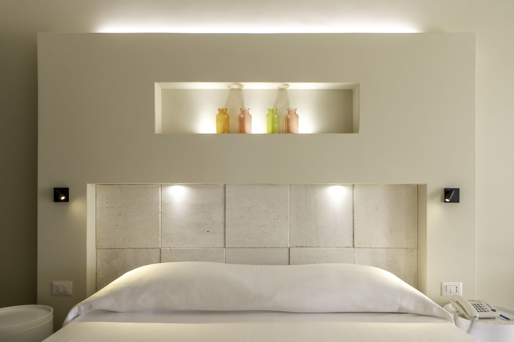 Superior Double Room (Ibiscus) - Photo 8