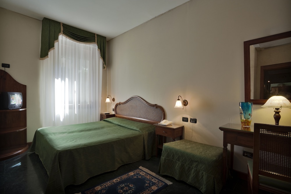 Single Room photo 1