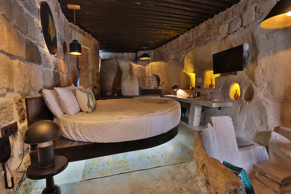 Superior Double Room, 1 King Bed, Non Smoking, Bathtub