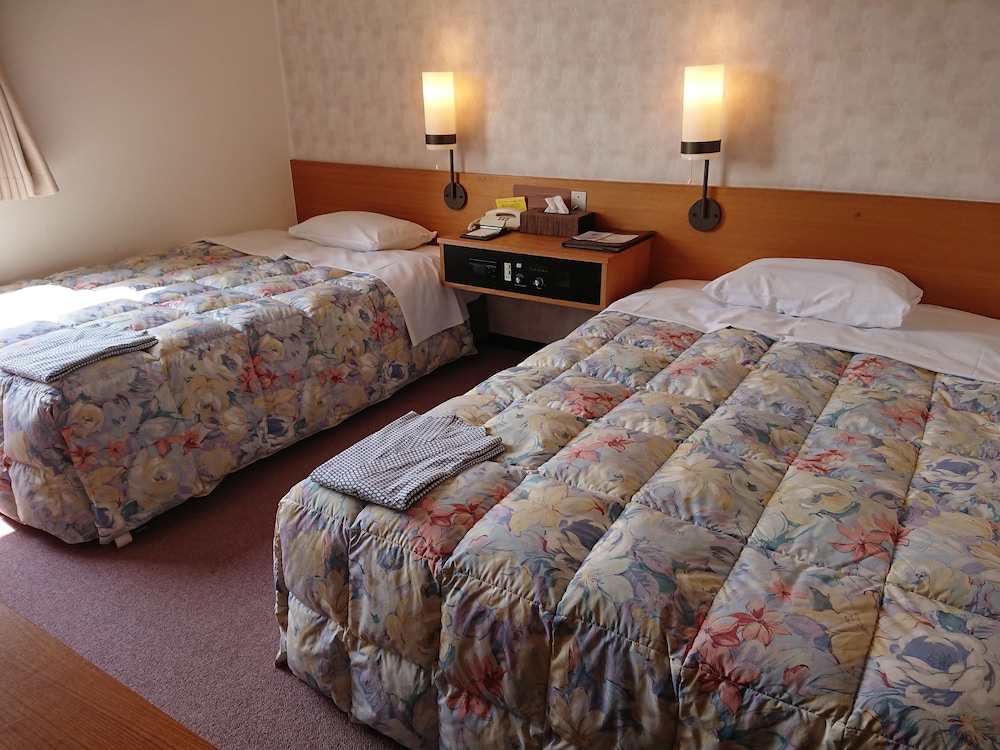 Deluxe Twin Room, Non Smoking - Photo 1