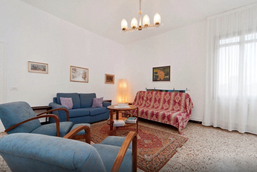 Apartment, Canal View photo 3