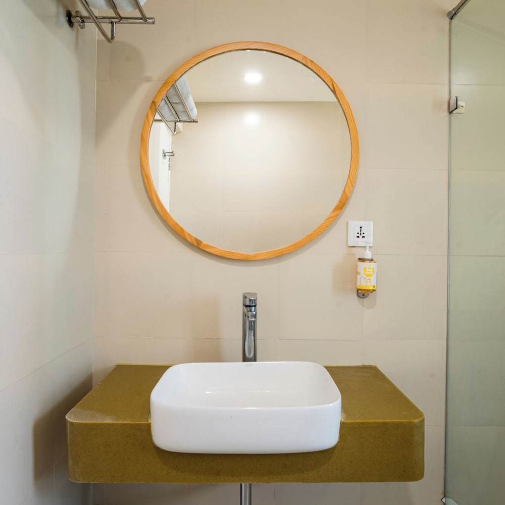 Standard Room - Photo 7