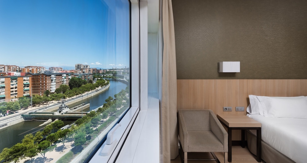 Junior Suite (Extra Bed 3 Adults)